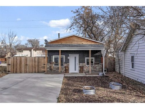 214 Knox Ct, Denver, CO, 80219-1440 | Card Image
