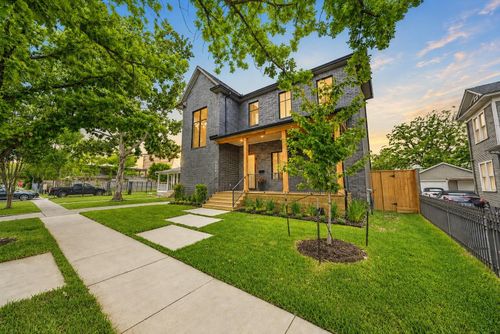 2015 Harvard St, Houston, TX, 77008-2536 | Card Image