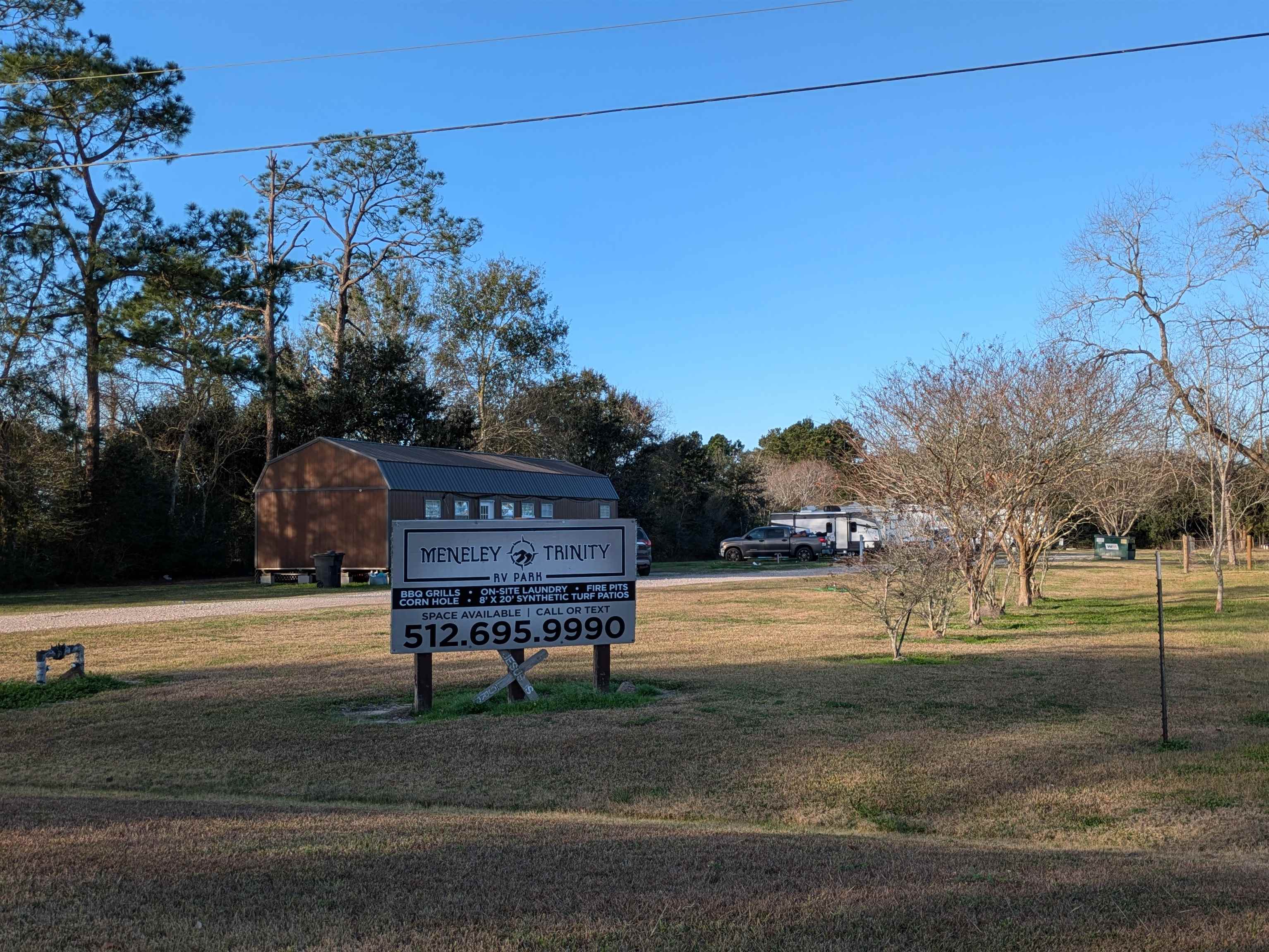 Commercial Sale in Winnie 4