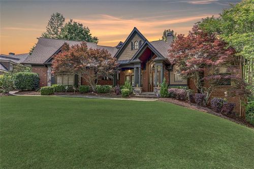 5623 Brendlynn Dr, Suwanee, GA, 30024-7660 | Card Image