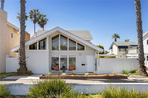 5263 E Paoli Way, Long Beach, CA, 90803-1935 | Card Image