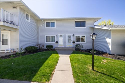 499 Eastbrooke Ln, Rochester, NY, 14618-5201 | Card Image