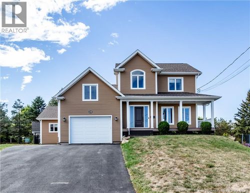 100 Fidele Crt, Dieppe, NB, E1A0C9 | Card Image
