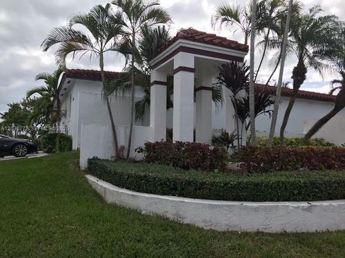 8420 Sw 208th Ter, Cutler Bay, FL, 33189-4010 | Card Image