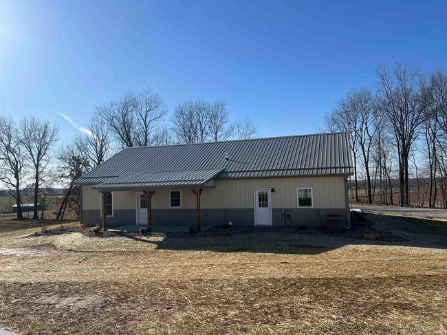 410 W Burress Rd, House other with 2 bedrooms, 2 bathrooms and null parking in Dale IN | Image 25