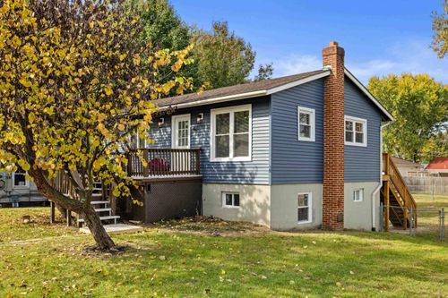 421 N Charlotte Ave, Waynesboro, VA, 22980-4009 | Card Image