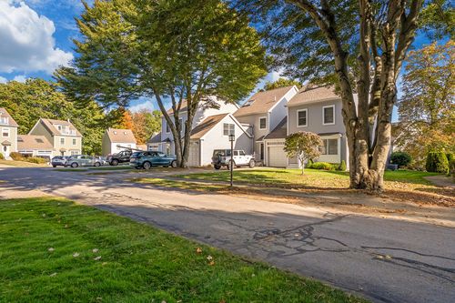 10-10 Yorke Ridge Way, York, ME, 03909 | Card Image