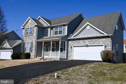 173 Bunting Ave, MARTINSBURG, WV, 25405-2492 | Card Image