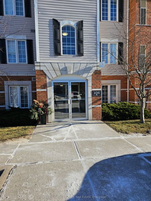 306-106 Aspen Springs Dr, Bowmanville, ON, L1C5N7 | Card Image