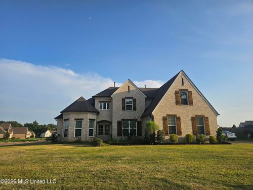 7175 Harrier Dr E, Olive Branch, MS, 38654-2331 | Card Image
