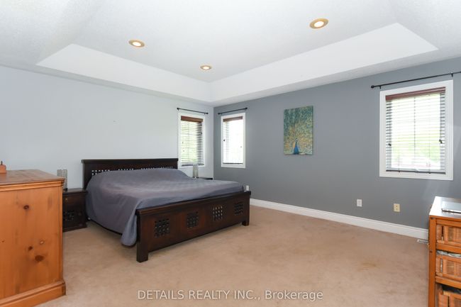 4848 Thunder Rd, House other with 4 bedrooms, 3 bathrooms and 4 parking in Carlsbad Springs ON | Image 10