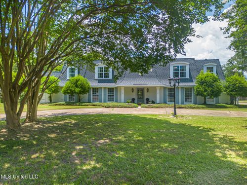 40 54th St, Gulfport, MS, 39507-4609 | Card Image