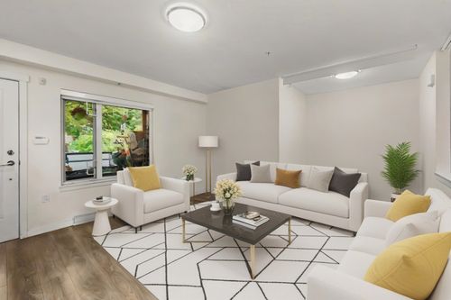 2745 Ward St, Vancouver, BC, V5R4S7 | Card Image