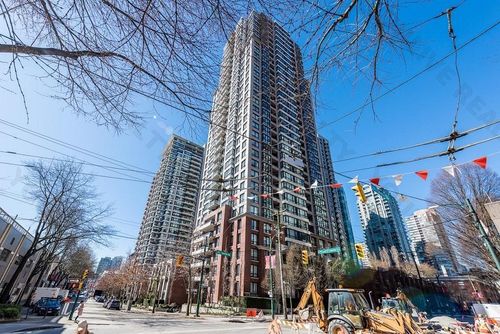 1006-1009 Mainland Street, Vancouver, BC, V6B1S3 | Card Image