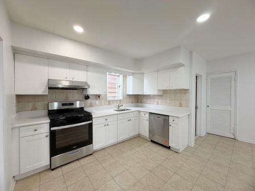 2-269 Avenue B, Bayonne, NJ, 07002 | Card Image