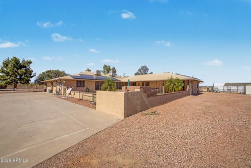 20537 W Gordon Way, Wittmann, AZ, 85361 | Card Image