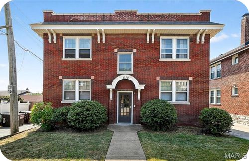 4932 Pernod Ave, Saint Louis, MO, 63139-1253 | Card Image