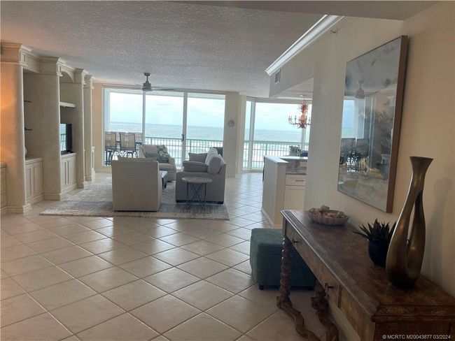 APT-303 - 8600 Ocean Dr, Condo with 3 bedrooms, 3 bathrooms and null parking in Jensen Beach FL | Image 12
