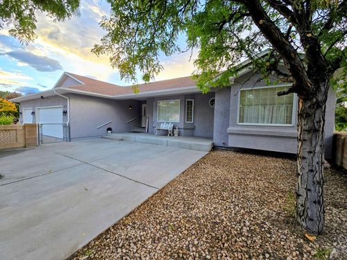 353 S Pin High Dr, Pueblo West, CO, 81007-6034 | Card Image