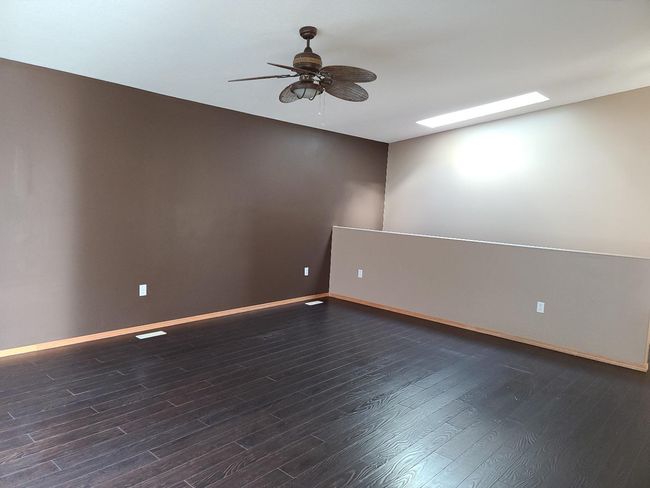 401 4 St Ne, House detached with 3 bedrooms, 3 bathrooms and 4 parking in Mclennan AB | Image 4