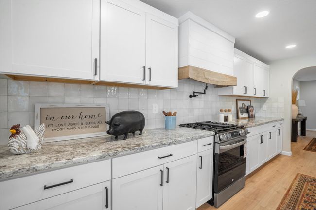 7 Corte De Canoncito, House other with 5 bedrooms, 4 bathrooms and null parking in Cedar Crest NM | Image 20