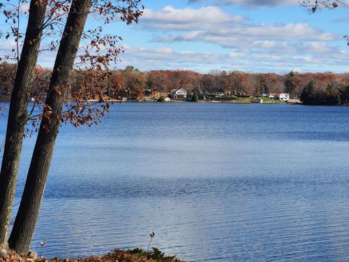 10980 N Marywood Dr, Stanwood, MI, 49346-9162 | Card Image