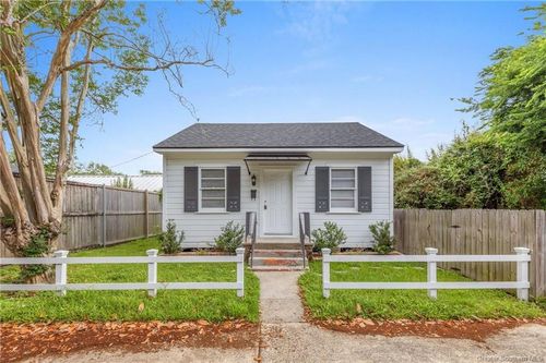 707 Division St, Lake Charles, LA, 70601-4304 | Card Image