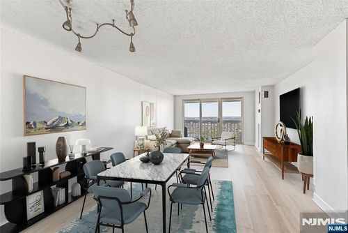 555 North, Fort Lee, NJ, 07024 | Card Image
