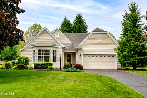 2 Sheridan Court, Clifton Park, NY, 12065 | Card Image