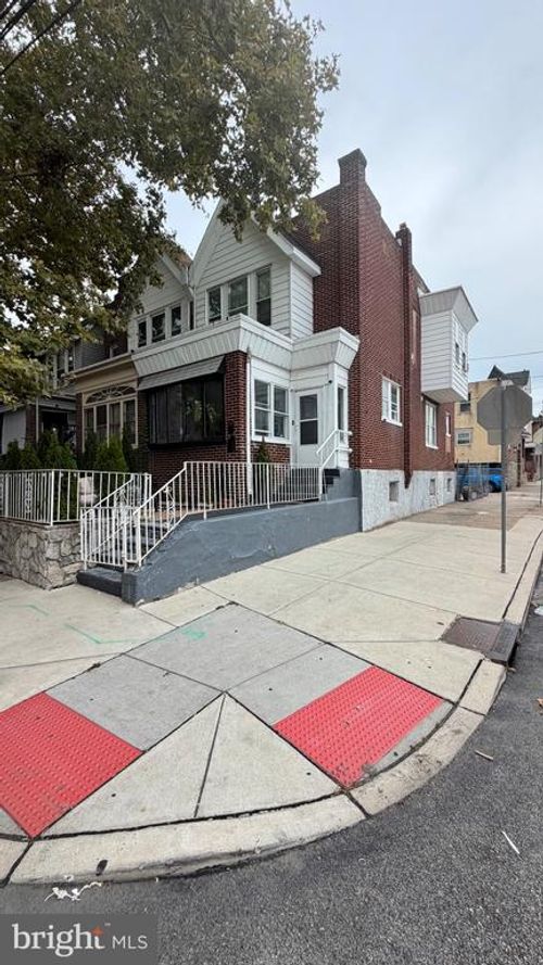 549 E Cheltenham Ave, PHILADELPHIA, PA, 19120-1701 | Card Image