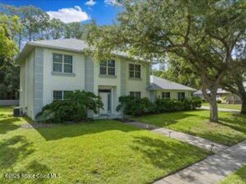 578 Lake Ashley Cir, West Melbourne, FL, 32904-1986 | Card Image