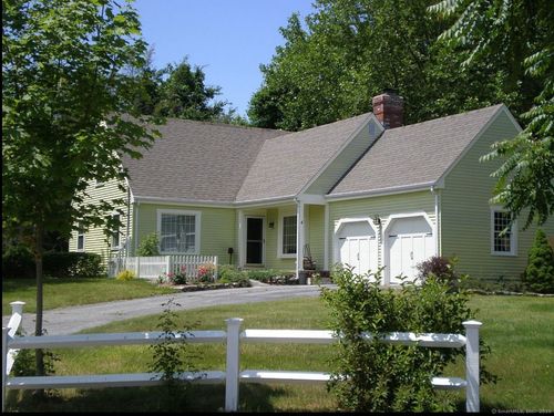 4 Gibbons Cir, Old Saybrook, CT, 06475-2515 | Card Image