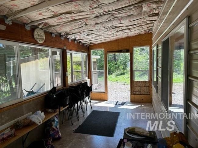 86 Valgem Rd, Home with 2 bedrooms, 1 bathrooms and null parking in Cascade ID | Image 11