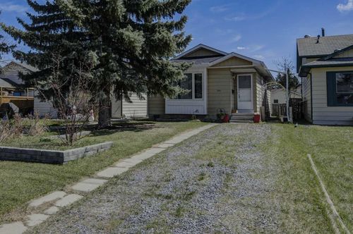 184 Erin Croft Cres Se, Calgary, AB, T2B2V1 | Card Image