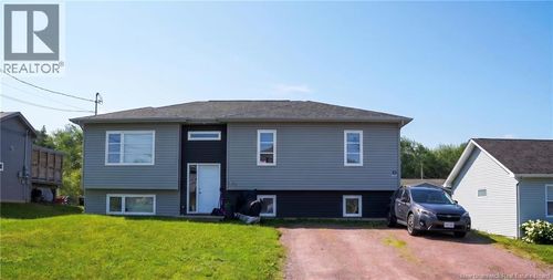 95 Doiron St, Dieppe, NB, E1A0X9 | Card Image