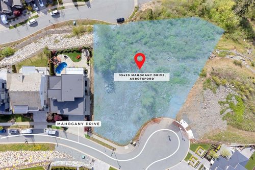 35420 Mahogany Dr, Abbotsford, BC, V3G0G8 | Card Image