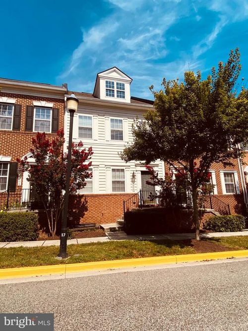 4208 Talmadge Cir, SUITLAND, MD, 20746-4350 | Card Image