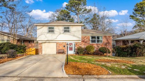 12 Tomahawk Rd, Little Rock, AR, 72205-5048 | Card Image