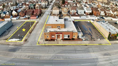 5401 Schaefer Rd, Dearborn, MI, 48126-3222 | Card Image