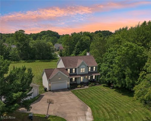9900 Homestead Rd, Wadsworth, OH, 44281-9033 | Card Image