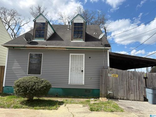 990 52nd Way N, Birmingham, AL, 35212-2409 | Card Image