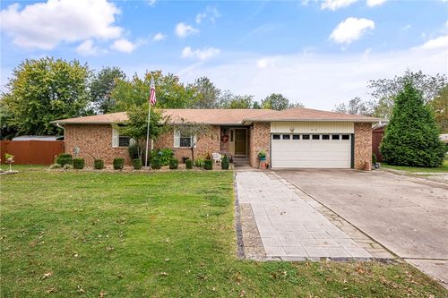 618 Oakwood St, Lowell, AR, 72745-9660 | Card Image