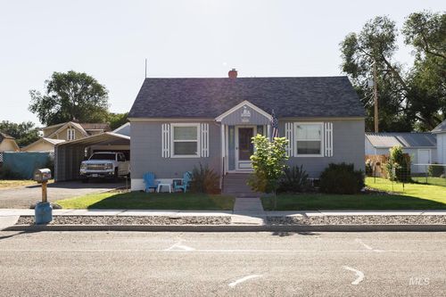 351 W Main St S, Vale, OR, 97918-1158 | Card Image