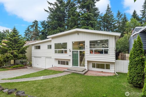 16110 Evanston Avenue N, Shoreline, WA, 98133 | Card Image