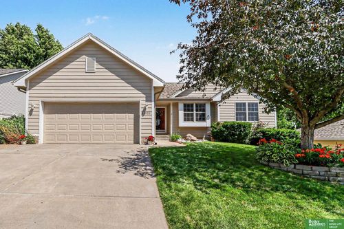 11909 N 159th St, Bennington, NE, 68007-7432 | Card Image