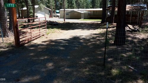 1772 Cheryl Dr, La Pine, OR, 97739-9275 | Card Image