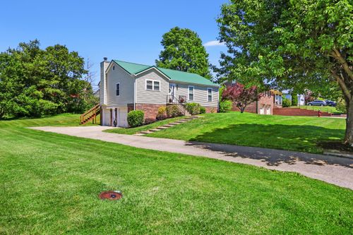 193 Candlewood Dr, Danville, KY, 40422-2901 | Card Image