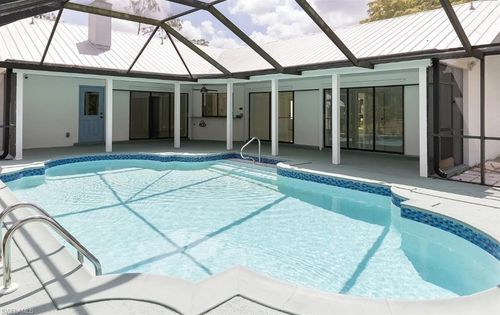 5588 Wendy Ln, Naples, FL, 34112 | Card Image