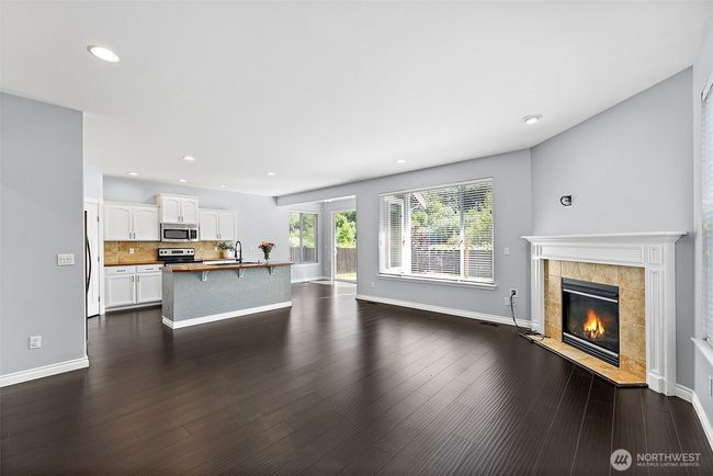1208 Goldfinch Ave Sw, House other with 5 bedrooms, 3 bathrooms and 3 parking in Orting WA | Image 8
