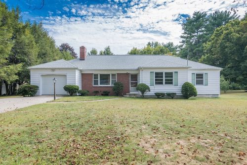 16 Jewell Ln, Wilbraham, MA, 01095-2037 | Card Image